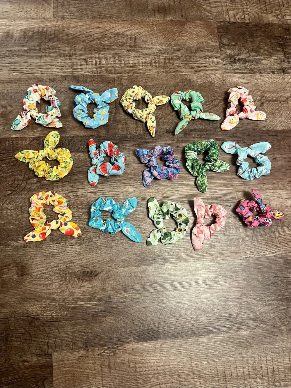 Scrunchie Bundle - Picture 1 of 4